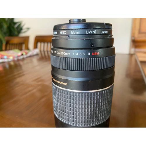 Objectif CANON EF 75-300 mm 1:4-5.6 III USM Ultrasonic