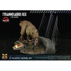 Jurassic Park - Figurine Plastic Model Kit 1/35 Tyrannosaurus Rex 42 Cm