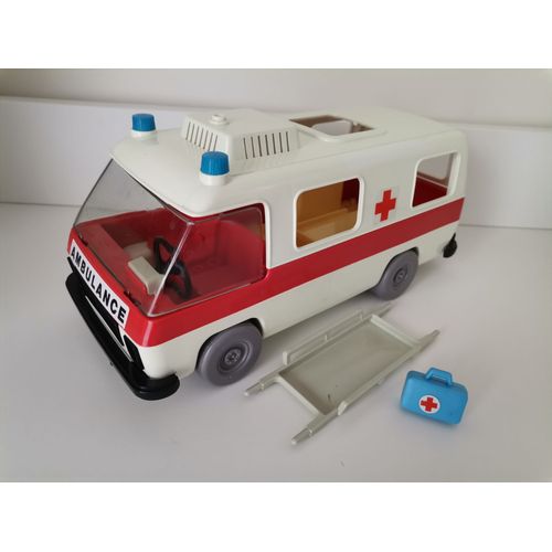 Ambulance Vintage No 3254 Playmobil Geobra 1977