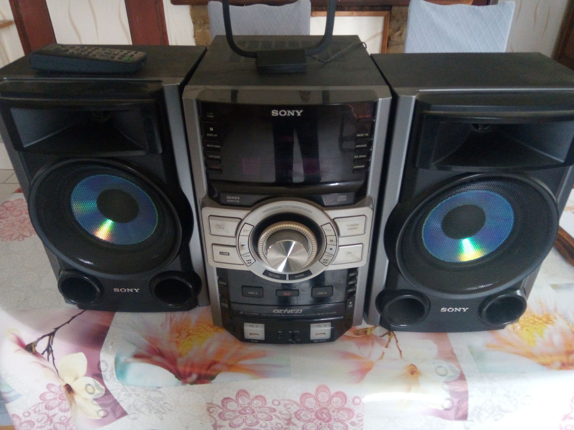 MINI CHAINE SONY LECTEUR 3 CD