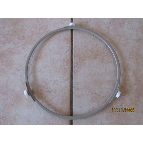Support plateau microonde