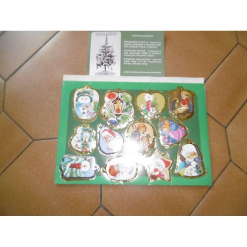 planche de 12 décorations de NOEL à suspendre en carton mousse SAGE