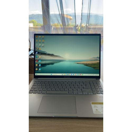 ASUS Vivobook 16 - 16" Intel Core i7-11370H - 3 Ghz - Ram 8 Go - SSD 512 Go