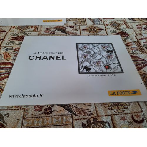 Sous Main Le Timbre Coeur Par Chanel
