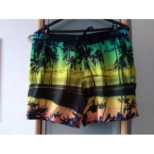 Short Neuf Taille L Freegun