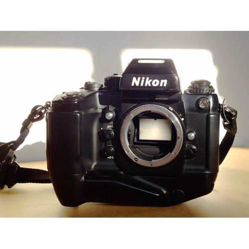 NIKON F4S APPAREIL PHOTO Argentique PRO avec son MOTEUR MB2