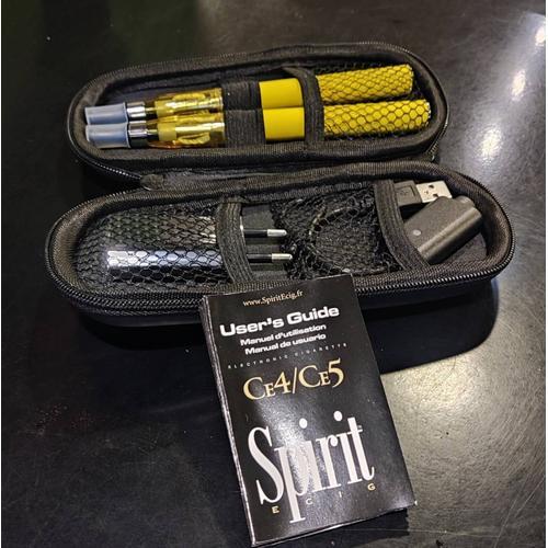 Kit cigarettes électroniques CE4/CE5 Couleur jaune 1100mah