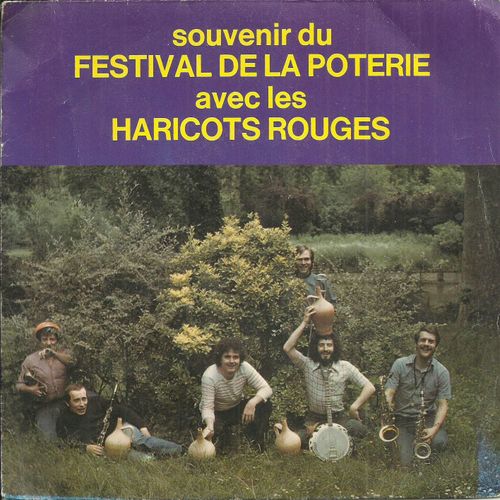 Les Haricots Rouges (Poisson, Barda, Leroux, Fontaine, Rabre) : Souvenir Du Festival De La Poterie : Le P'tit Quinquin (Desrousseaux) 2'56 / Sars-Poterie (A. Darcheville) 2'19