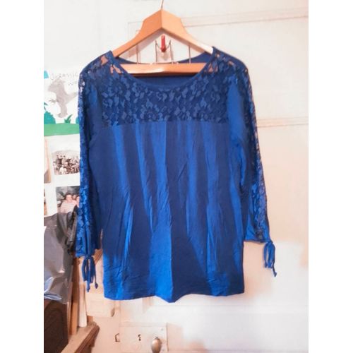 Top 3/4 Bleu Haut Et Bras Dentelle 42 Xl Zamba.