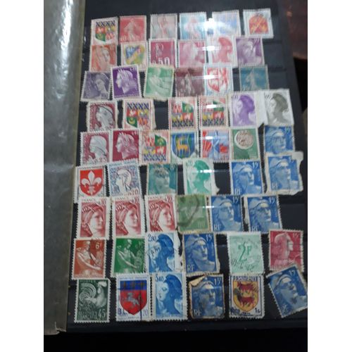 Je Veux Vendre Une Collection De Timbre Des Defferents Pays Du Monde Surtout La France Et Belgique Et Dautres Pays Des Annees40
