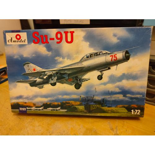 Maquette Avion 1/72 Amodel : Su-9u
