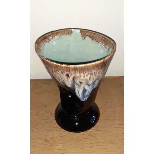 Vase ancien ' Alpho' en céramique parfait état