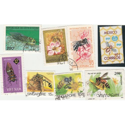 8 Timbres De Divers Pays - Animaux - Abeilles Et Cigales