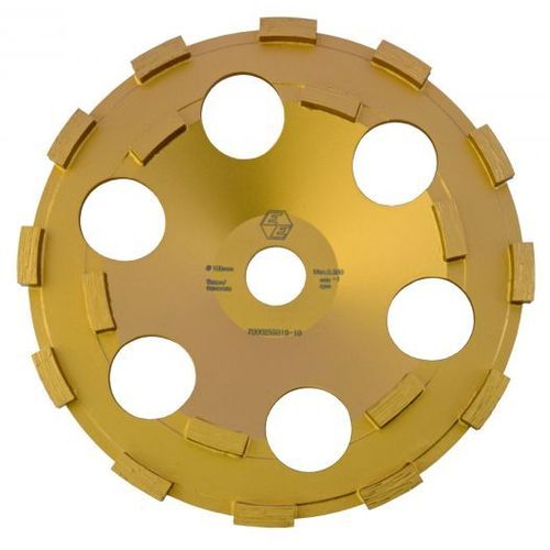 Diamètre du disque de meulage diamant Eibenstock : 180 béton