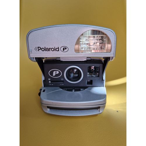 Appareil photo Polaroïd hors service