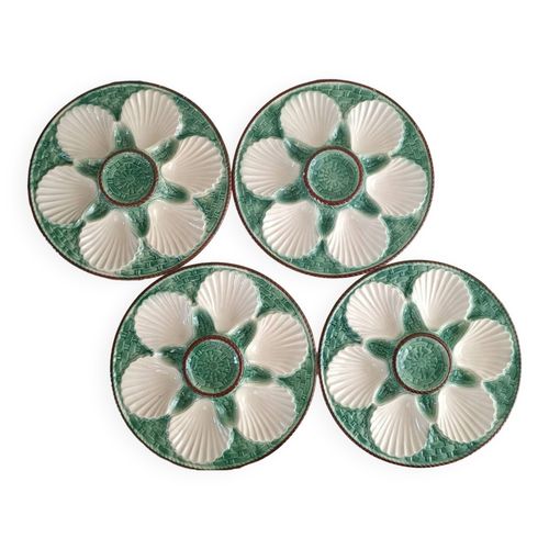4 Assiettes  Hutres En Barbotine Vert