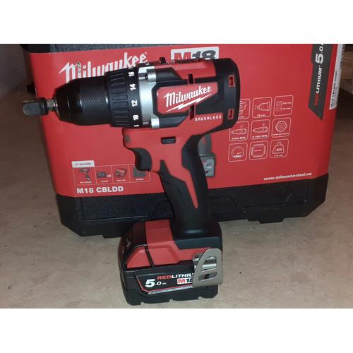 Perceuse visseuse Milwaukee M18 CBLDD