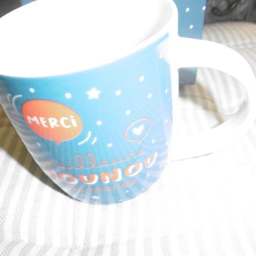 Tasse Mug Porcelaine " Meilleure Nounou Du Monde " Derriere La Porte