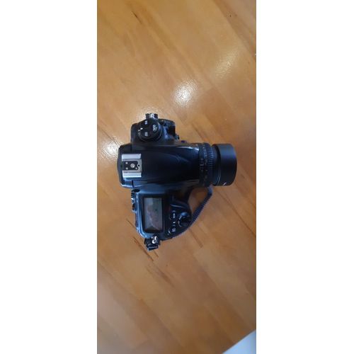 NIKON D700 12.4 mpix + Objectif 50 mm Nikon AFD 1.8