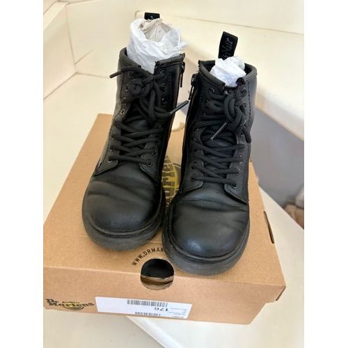 Boots (Dr. Martens) - 29
