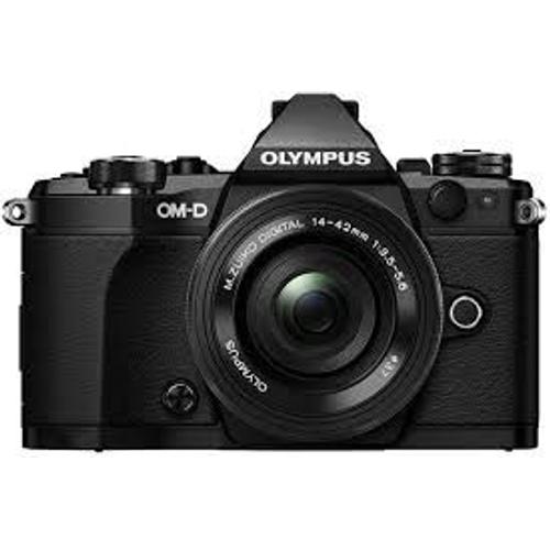 Olympus OM-D E-M5 Mark II 16.1 mpix + Objectif ZOMM 14-150 + Objectif ZOOM 75-300