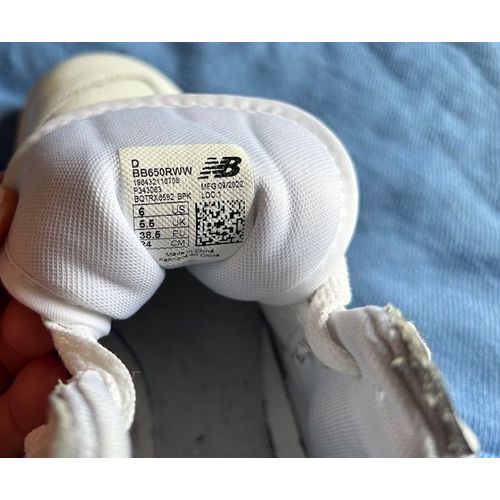 Vends Sneakers New Balance 650 Blanches T 38,5
