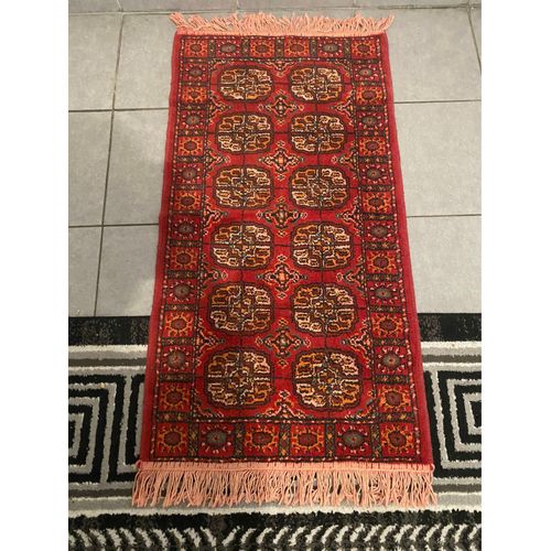 Ancien Tapis Fait Main - En Laine Et Soie - 58 X 108 Cm - Oriental - Très Bon