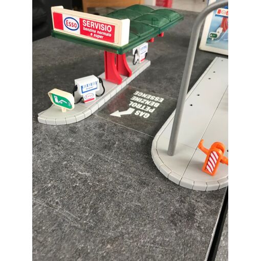 Station-service Esso Vintage Majokit - Jouet De Collection Années 70-80 - Occasion