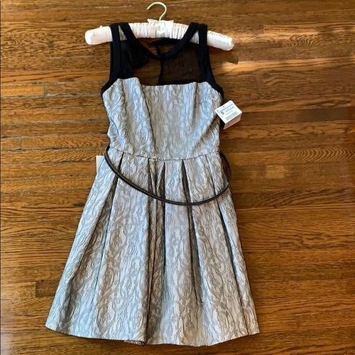 Zara Basic Robe Noire/Blanche, Taille S, Neuve