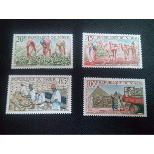 Timbre Niger Y T Pa 31 A Pa 34 Série: Campagne De Culture De L'arachide 1963 ( 061206 )*