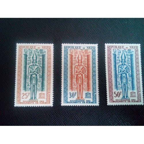 Timbre Niger Y T Pa 38 A Pa 40 Série: Campagne De L'unesco Pour Sauver Les Monuments De Nubie 1964 ( 061206 )*