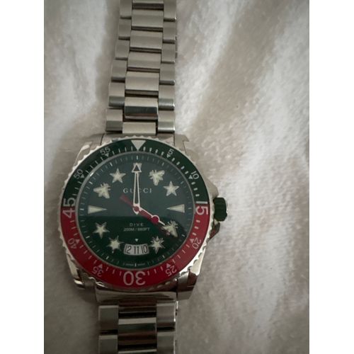 Très Belle Montre Gucci Comme Neuve /Facture + Certificat À L’Appui