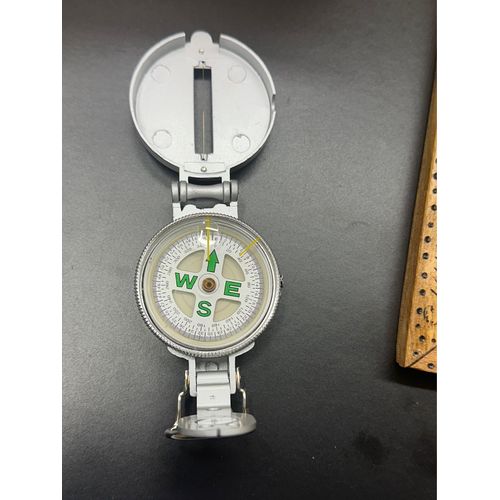 Boussole Engineer Directional Compass Et Pince
