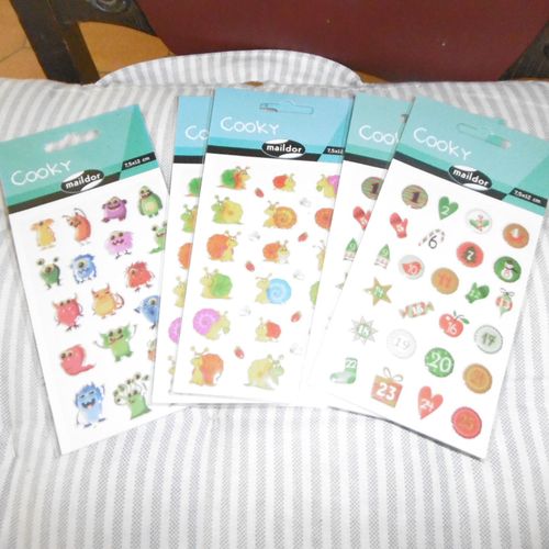 Pochette 7.5x12cm Stickers 3d Escargots, Minion, Calendrier Avent Lot De 5 Maildor Cooky