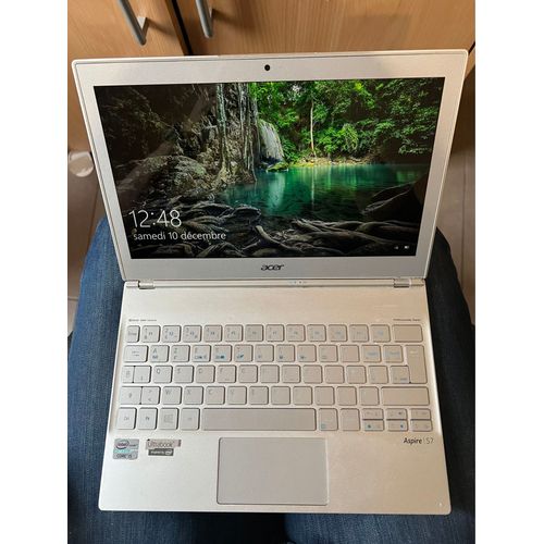 Acer Aspire S7-191 - 11.6" Intel core i5-3335U - 1.8 Ghz - Ram 4 Go - DD 100 Go