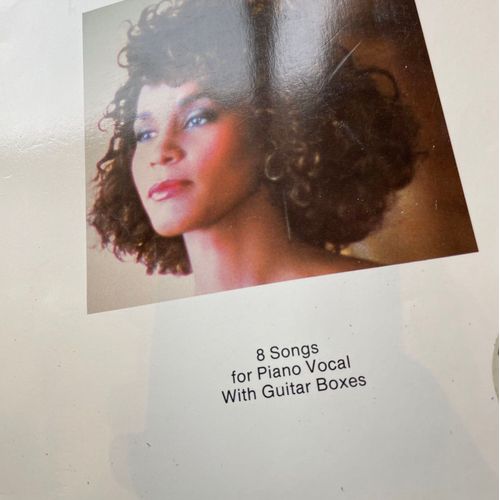 Whitney Houston 8 Songs