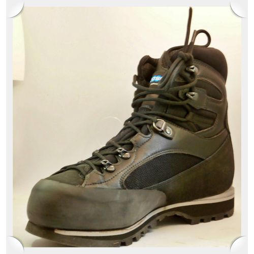 Chaussure De Marche Randonnée Professionnelle Cosmas - Pointure 41