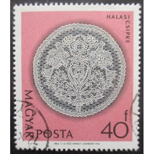Hongrie N°1632 Dentelles Oblitéré