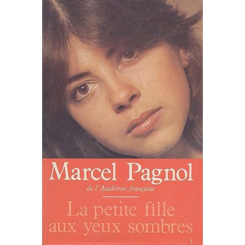 La Petite Fille Aux Yeux Sombres