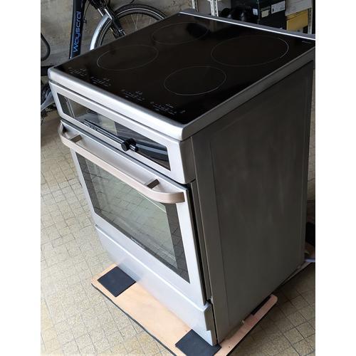 De Dietrich DC 1799X - Cuisinière électrique avec plaque vitrocéramique 4 foyers à induction