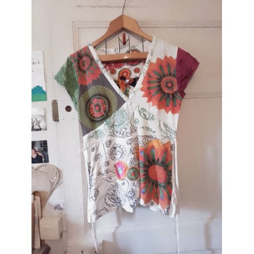 Tee-Shirt Coloré Noeud Au Dos 40 L Desigual.