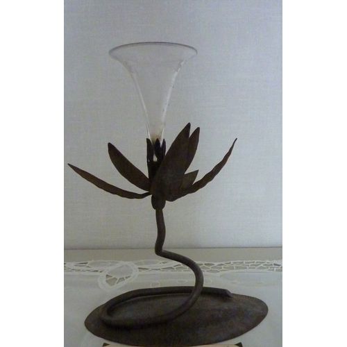 Vase sur socle fer forgé, création UNIQUE artisan ferronnier