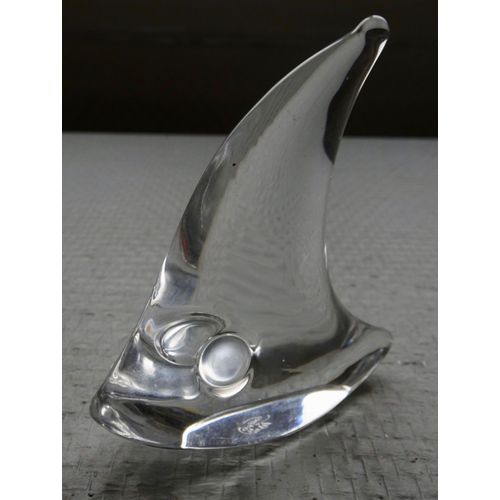Petit poisson en cristal "Daum Nancy"
