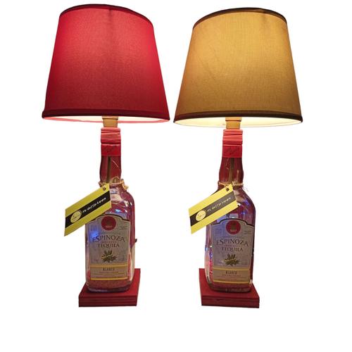 BOIRE ET PRENDRE UNE LAMPE ! Paire de lampes bouteilles 100% artisanales sur socle Tequila Espinoza - fait main - objet design et d'ameublement - idée cadeau - PIÈCES UNIQUES !