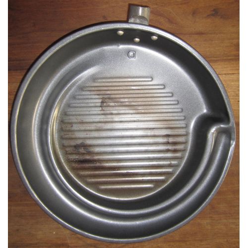 Poêle Grill Steak Revêtement Anti-Adhésif Avec Recupérateur De Gras Sans Manche 26 Cm De Diamètre 3,2cm De Haut