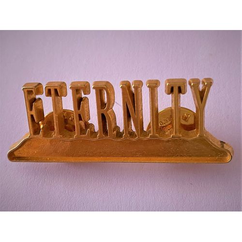 Pins Cinema Film Movie Eternity Parfum Or Big 3d Double Attache Signé Mvs 1991 Édité À 1500 Exemplaires