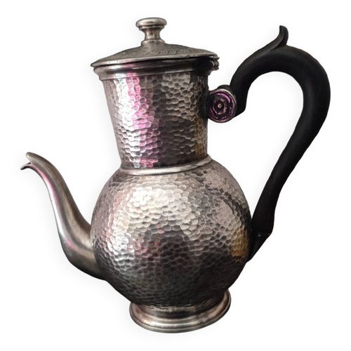 Thire Ancienne English Pewter Hammered Sheffield A La Reine Mtal Martel Argent