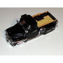 Chevrolet Pickup Lowrider Custom Noir Echel 1.24e Jada Toys-Jada Toys