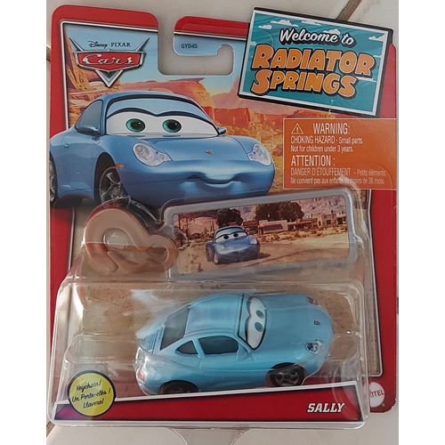 Cars - Véhicule Sally - Welcome To Radiator Springs - Voiture + Porte Clés Cars