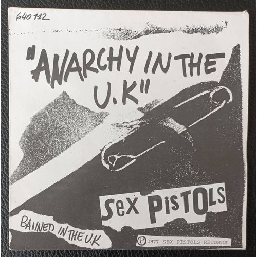Sex Pistols - Anarchy In The U.K. (3'32) + I Wanna Be Me (3'04) - Sp/45rpm/7" French Press 1977 Sex Pistols Records 640 112 France - 45t Punk - Boutique Axonalix